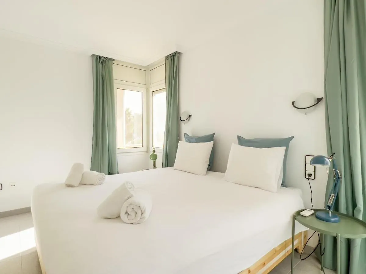 Villa Sarnella, El Port De La Selva 0*,