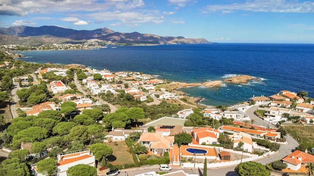 Villa Sarnella, El Port De La Selva 0*,  Spain